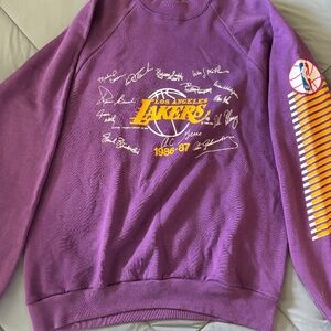 Vintage 1980s lakers sweatshirt